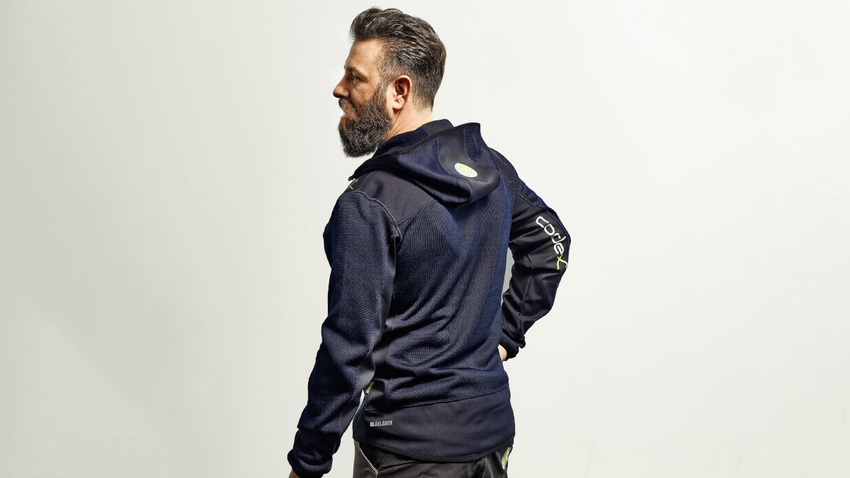 Hybrid-Strickjacke